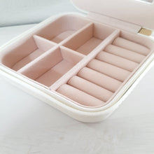 Load image into Gallery viewer, Rhinestone Travel Jewelry Box
